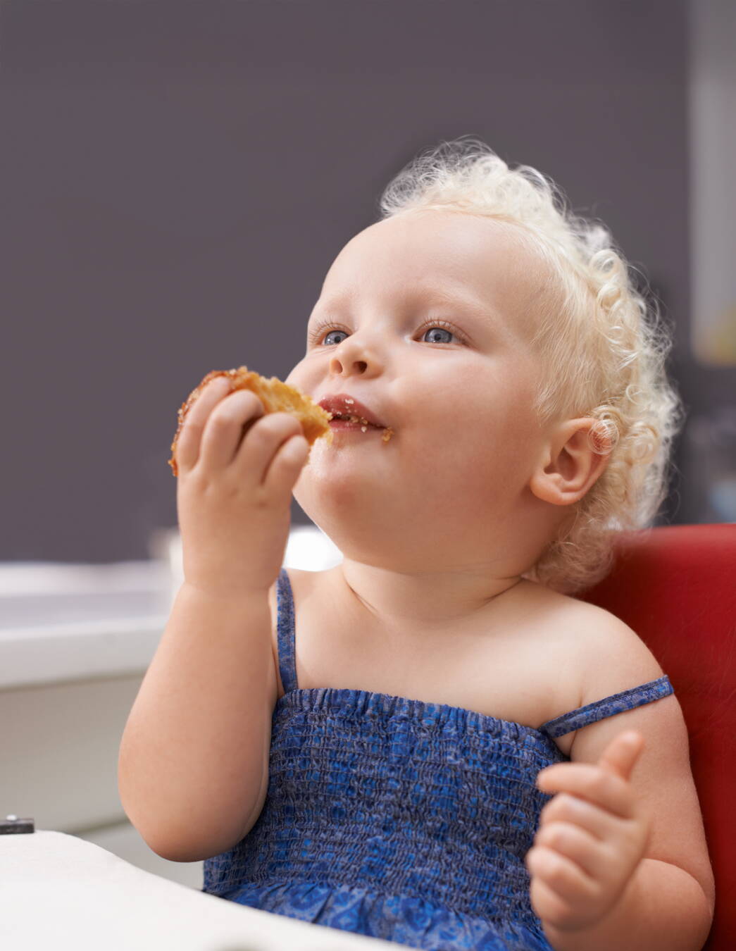 Fingerfood für Kleinkinder – bunt, gesund & lecker Probieren Sie einfache Gemüsetätschli-Rezepte, die sich leicht zubereiten lassen und den kleinen Essanfängern schmecken.