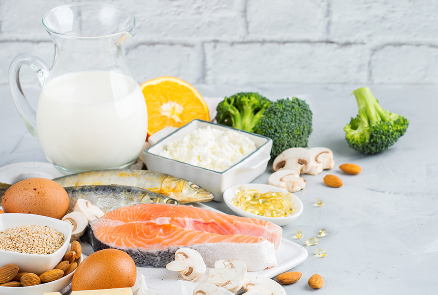 Kalzium und Magnesium – wichtige Mineralstoffe Milch, Hüttenkäse, Broccoli, Fisch, Eier und Mandeln versorgen Sie und Ihr Baby mit Kalzium und Magnesium – beides entscheidend für Knochen, Muskeln und Nerven.